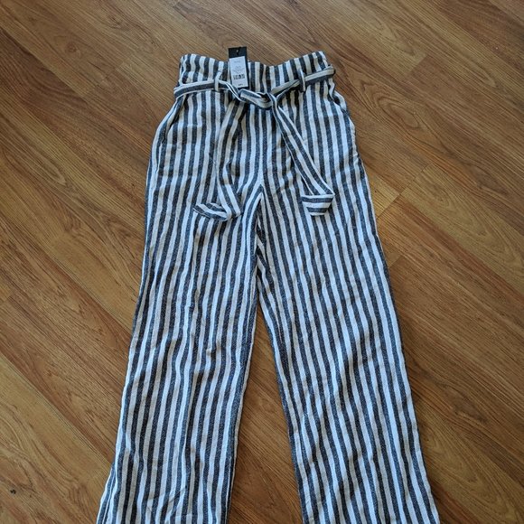 BNWT DYNAMITE WIDE LEG/CULOTTE PANTS - XS - Picture 1 of 4